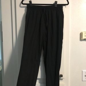 Black pants with tapered bottom